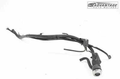 Jeep Grand Cherokee 2020-2021 tanque de combustible llenado cuello tubo manguera OEM Foto 1 de 4