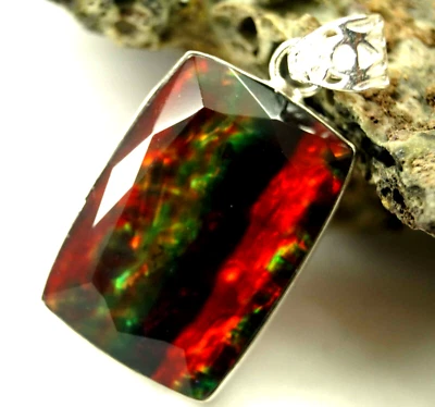 Nuevo 53,95 quilates + Ammolita natural multicolor 925 plata maciza colgante piedras preciosas Foto 1 de 4