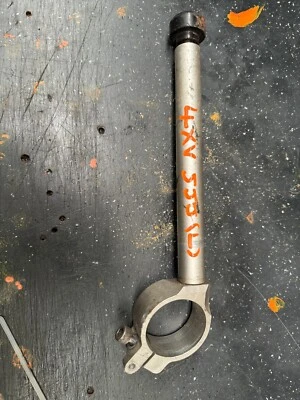 YAMAHA YZF R1 1998-2001 4XV 5JJ CLIP IZQUIERDO EN MANILLAR CON EXTREMO DE BARRA Foto 1 de 4