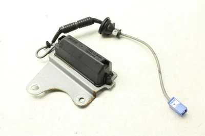 Антенна давления в задней левой шине 2006-2013 Lexus IS F 89768-30010 IS 250 06-13  - Изображение 1 из 4