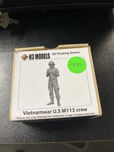 1/35 H3 Models #35097 US M113 Crewman Vietnam War - Picture 1 of 2