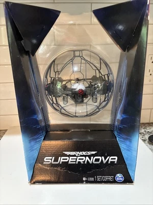 AIRHOGS Supernova Flying Gravity Orb  Rechargeable New in package - Image 1 of 4