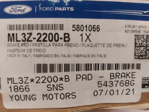 2021-25 Ford F150 Factory Ford Rear Disc Brake Pads ML3Z-2200-B - Bild 1 von 3