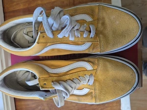 VANS Old Skool Yellow Sneakers Women's Size 8 Preowned - Picture 1 of 7