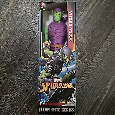 Figura de acción Marvel Titan Hero Series Duende Verde 12" Foto 1 de 4