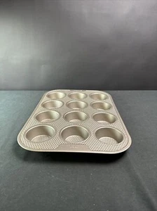 【New】12 Cup Muffin Pan Premium Nonstick Dishwasher Safe Metal Safe 【GOODCOOK】 - Picture 1 of 7