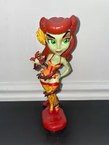 DC Bombshells Poison Ivy Autumn Statue Hot Topic Exclusive - Picture 1 of 4