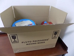 10KG BOX WORLD STAMPS ACCUMULATION STOCKBOOKS/TINS/ON CARDS/LOOSE ETC 1000s - Picture 1 of 24