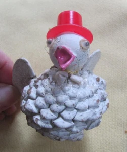 Vintage pine cone chicken Christmas ornament with top hat 1950's likely Japan - Picture 1 of 2