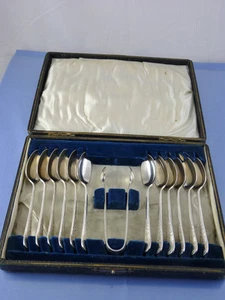 JUEGO DE 12 CUCHARAS DE CAFÉ DE CORTE BRILLANTE HOJAS DE FLOR SHEILD DE INGLANDIA - Imagen 1 de 8