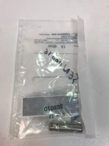 Ifm IFT204 IFB3004BAPKG/M/V4A/US104DP0 Retro Reflective Photoelectric Sensor - Picture 1 of 3