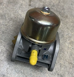 NEW GENUINE OEM KAWASAKI PART 15004-0823 CARBURETOR REPLACES 15004-7086 - SH C - Picture 1 of 4