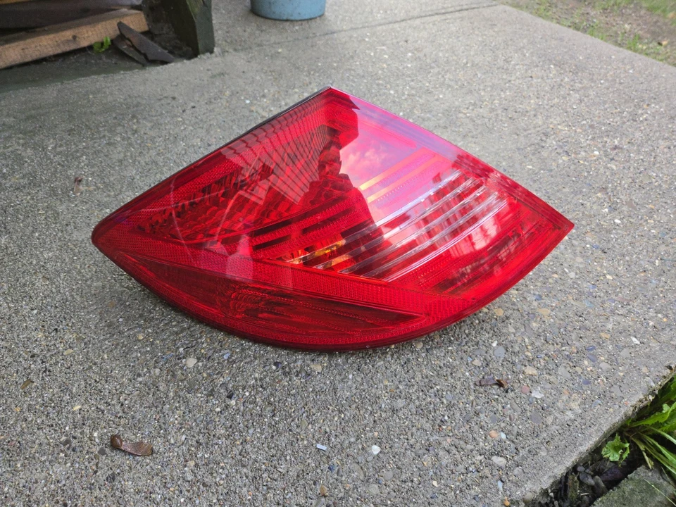 Faro trasero izquierdo mercedes w216 cl550 2011-2014 oem Foto 1 de 4