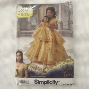 Disfraz Muñeca Simplicity Pattern D0653 Niñas y 18" 3-8 La Bella y la Bestia - Imagen 1 de 2