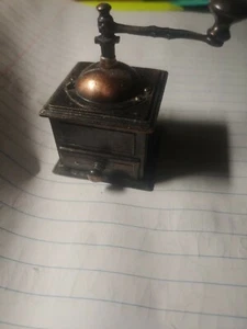 Old Time Pencil Sharpener - Picture 1 of 4