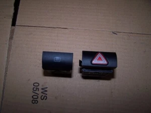 Schalter Warnblinkanlage Seat Ibiza Bj.00 6K0953235 - Bild 1 von 3