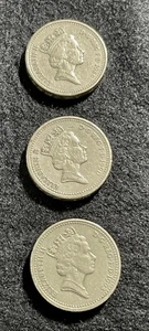 LOTTO 3 MONETE RARE 1 LIBBRA REGINA ELISABETTA II - CAPOVOLTO errore 1989, 90, 93 - Foto 1 di 11