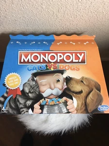 New HASBRO Monopoly Cats vs.Dogs for Pet Lovers - Picture 1 of 8