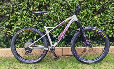 Orbea Loki 27+ h10 mountain  bike  -  large - Image 1 of 4