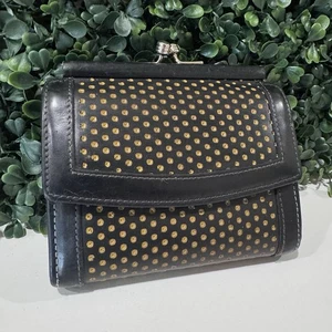 Cartera de Colección Dooney & Bourke Cuero Negro Cabrio Kisslock Doble Puntos Perforados - Imagen 1 de 13