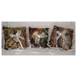 Camo Ring Bearer Pillow Realtree AP Mossy Oak New Break-Up Shadowgrass Snow - Picture 1 of 1