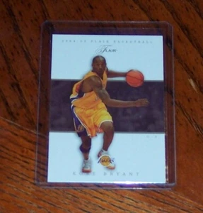 2004-05 tarjeta de baloncesto de la NBA Flair - Kobe Bryant/Los Angeles Lakers - #53 - Imagen 1 de 3