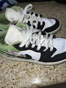 Nike Air Jordan 1 Low Floral Vines Gradeschool Size 5y - Picture 1 of 8