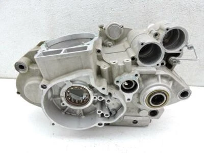 发动机电机盒 摇摆箱 2004 KTM 350 MX Motocross Enduro T2752 — 第 1/4 张图片