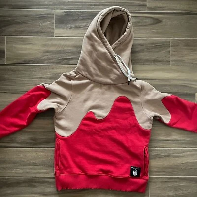Cirque du Soleil KÀ Sweatshirt Hoodie Cowl Neck Tan Red Wave Adult Large - Image 1 of 4