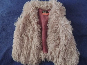 Kleid wie Flo Mädchen Kunstfell Weste beige gefüttert Größe S weich - Bild 1 von 5