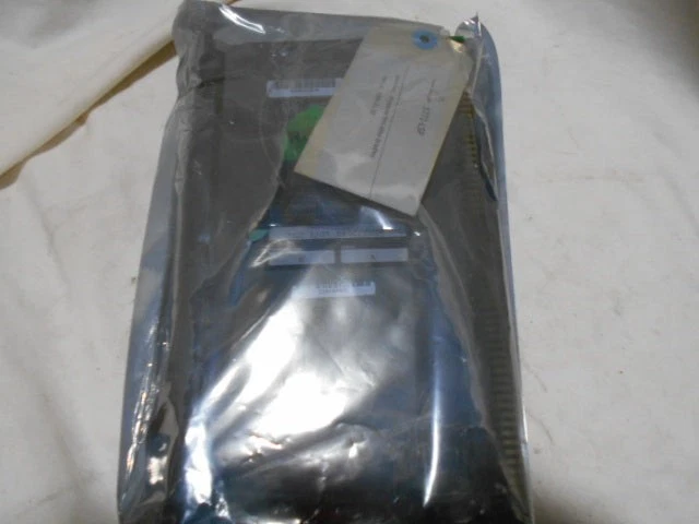 Allen Bradley 1772-LSP Mini PLC Processor w/ Power Supply! - Bild 1 von 1