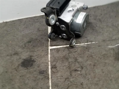 Anti-Lock Brake Part Assembly Fits 17-18 LINCOLN CONTINENTAL 1026138 - Image 1 of 4