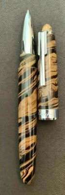 Bolígrafo Recife Ebonite Esmoquin Naranja Ondulado Foto 1 de 2