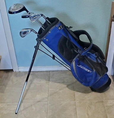 Intech Lancer Junior Combo RH Golf Club Set 4 Clubs Stand Bag - Image 1 of 4