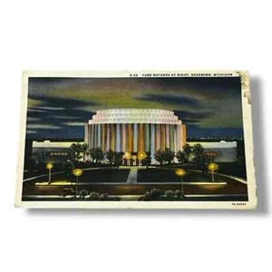 Tarjeta postal Ford Rotunda at Night Dearborn Michigan c1943 tarjeta de lino C295 - Imagen 1 de 2