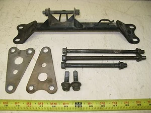 2000 Yamaha Grizzly 600 ATV Good Used Engine Motor Mounts Brackets Bolts Stay - Picture 1 of 2