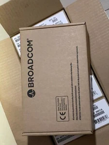 BROADCOM LSI MegaRAID 9560-16i 05-50077-00 SAS3916 8GB PCIe 4.0 x8 RAID 12Gb/s - Picture 1 of 3