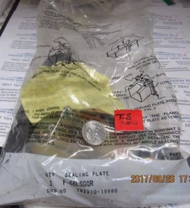Hoffman F-66LSGQR Sealing Plate - Picture 1 of 2
