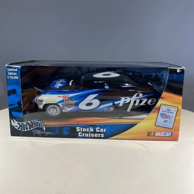 2002 MARK MARTIN 1:24 "STOCK CAR CRUISERS '49 MERC" HOT WHEELS RACING NEW IN BX  - Image 1 of 4