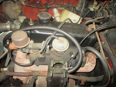 Colector de escape MG MGB 1975-1980, ligera grieta fina, se podría soldar fácilmente Foto 1 de 2