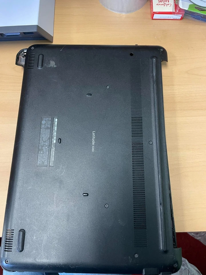 DELL LATITUDE 3380 - FOR PARTS/REPAIR - Image 1 of 2