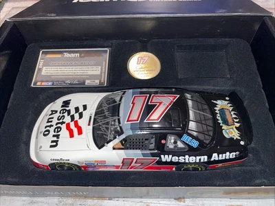 Darrell Waltrip AUTOGRAPHED Western Auto Chevy Lumina 1/24 Team Caliber - Image 1 of 4
