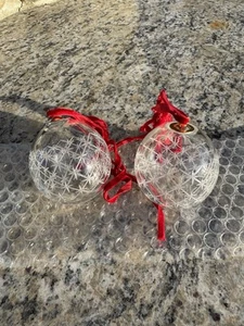 2 Crystal Etched Balls Christmas Ornament - Picture 1 of 8