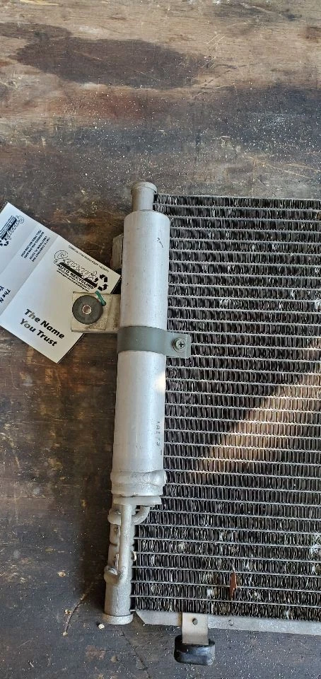 AC Condenser Fits 02-04 INFINITI I35 1155647 Foto 1 de 4