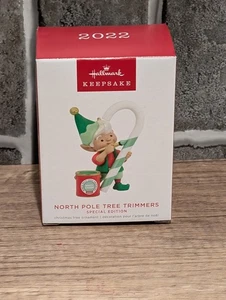 Hallmark 🎄 NORTH POLE TREE TRIMMER 2022 SPECIAL EDITION Keepsake Ornament H436 - Picture 1 of 6