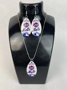 New York Mets Logo Vintage Teardrop Spinner Hook Earrings & Necklace Set - Picture 1 of 2