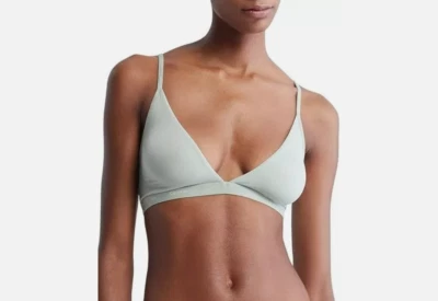 Bralette triángulo ligeramente forrado forma a cuerpo grande Calvin Klein para mujer nuevo Foto 1 de 2