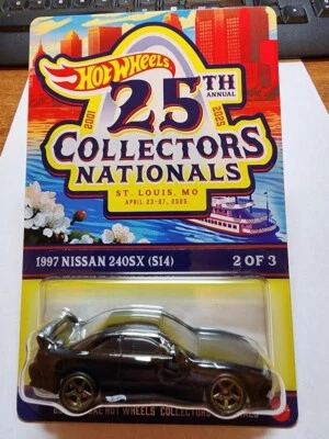 2025 Hot Wheels 25th Collectors Nationals St. Louis 1997 Nissan 240sx (S14) #914 - Imagem 1 de 3