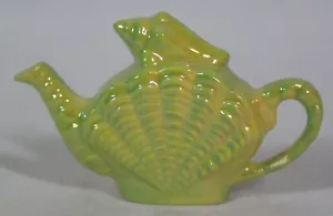 EXTREMELY RARE! VINTAGE TINY CARDEW MINI / MINIATURE SHELL TEAPOT 1.75" TALL NEW - Picture 1 of 5