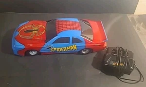2003 Spiderman Wired Remote Controlled Vehicle - Picture 1 of 2